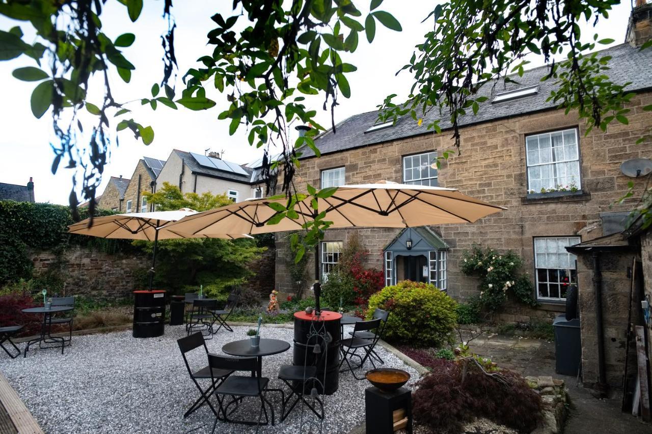 Laburnum Guest House At Bistro En Glaze Wylam Bagian luar foto